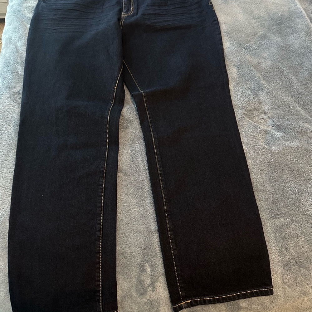 Men's Dark Washed Straight Jeans